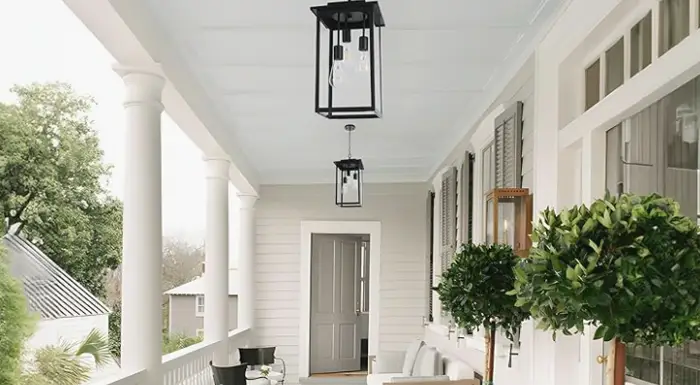 outdoor pendant banner